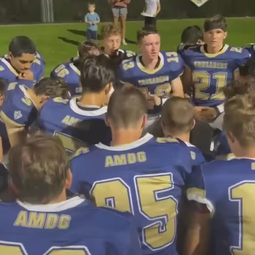 High School Football Team Sings the "Ave Maria" After Every Game, Honoring Our Lady in Viral Video