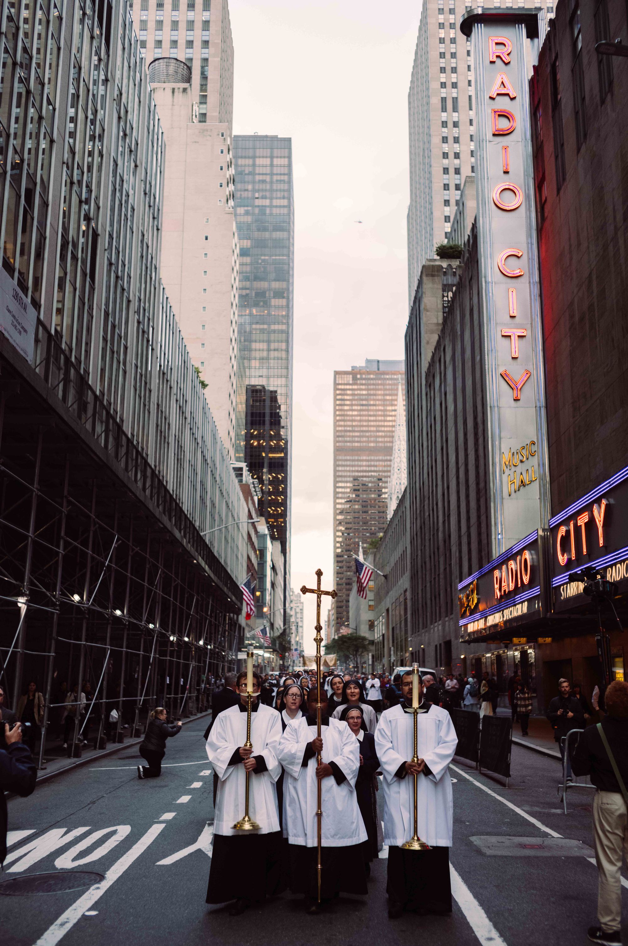 new york city times square, eucharist adoration, st patrick's cathedral nyc