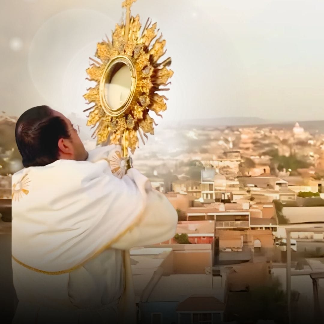 Brave Priests Deliver Rooftop Eucharistic Blessing Over Mexico Amid Violent Unrest