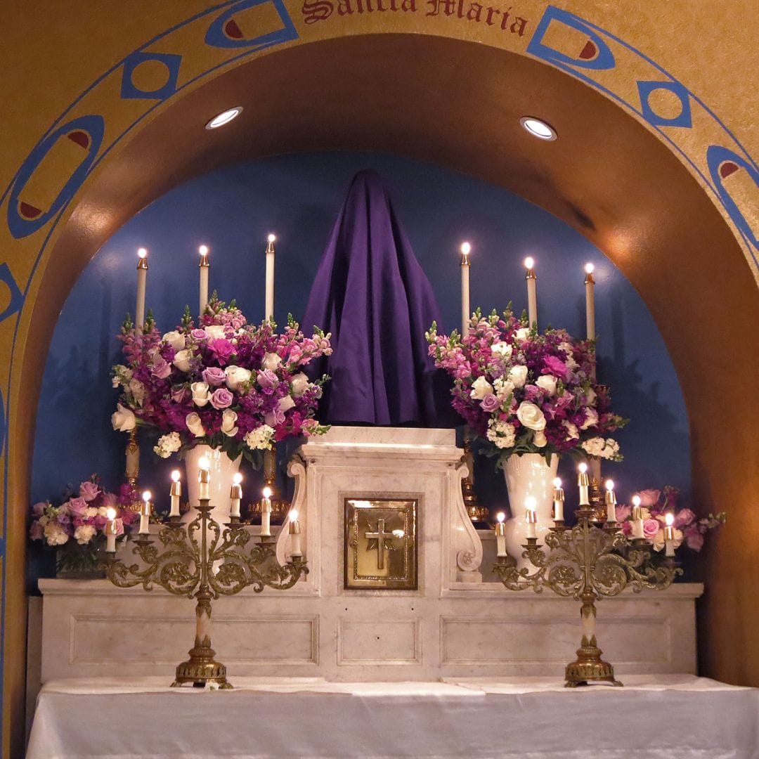 Why Visit 7 Catholic  Churches on Holy Thursday? The Ancient Tradition Explained