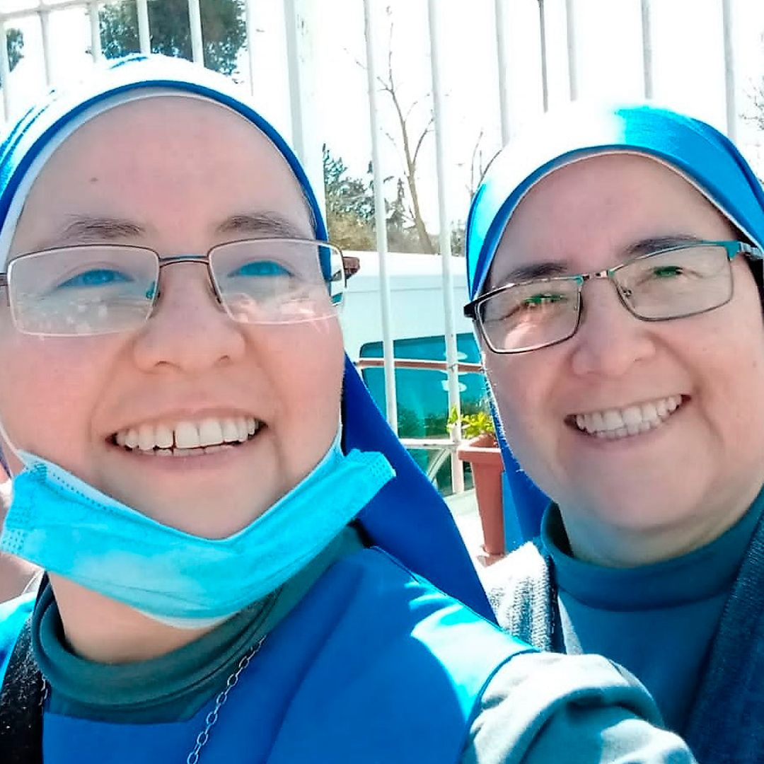 Two Nuns (Also Twin Sisters) Remain in Gaza to Help Victims in Need - Their Inspiring Story