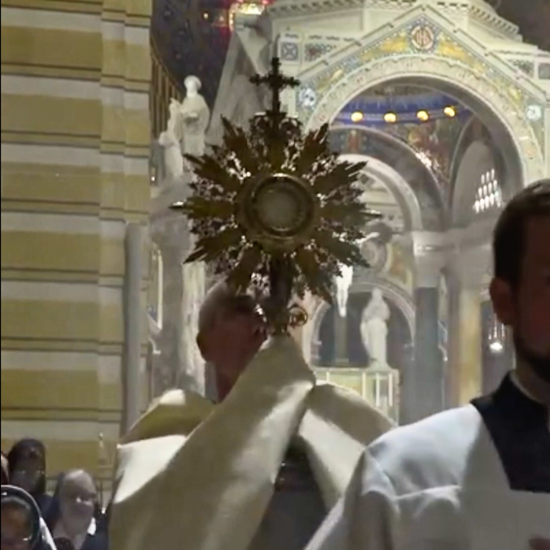 eucharist, eucharistic revival, 