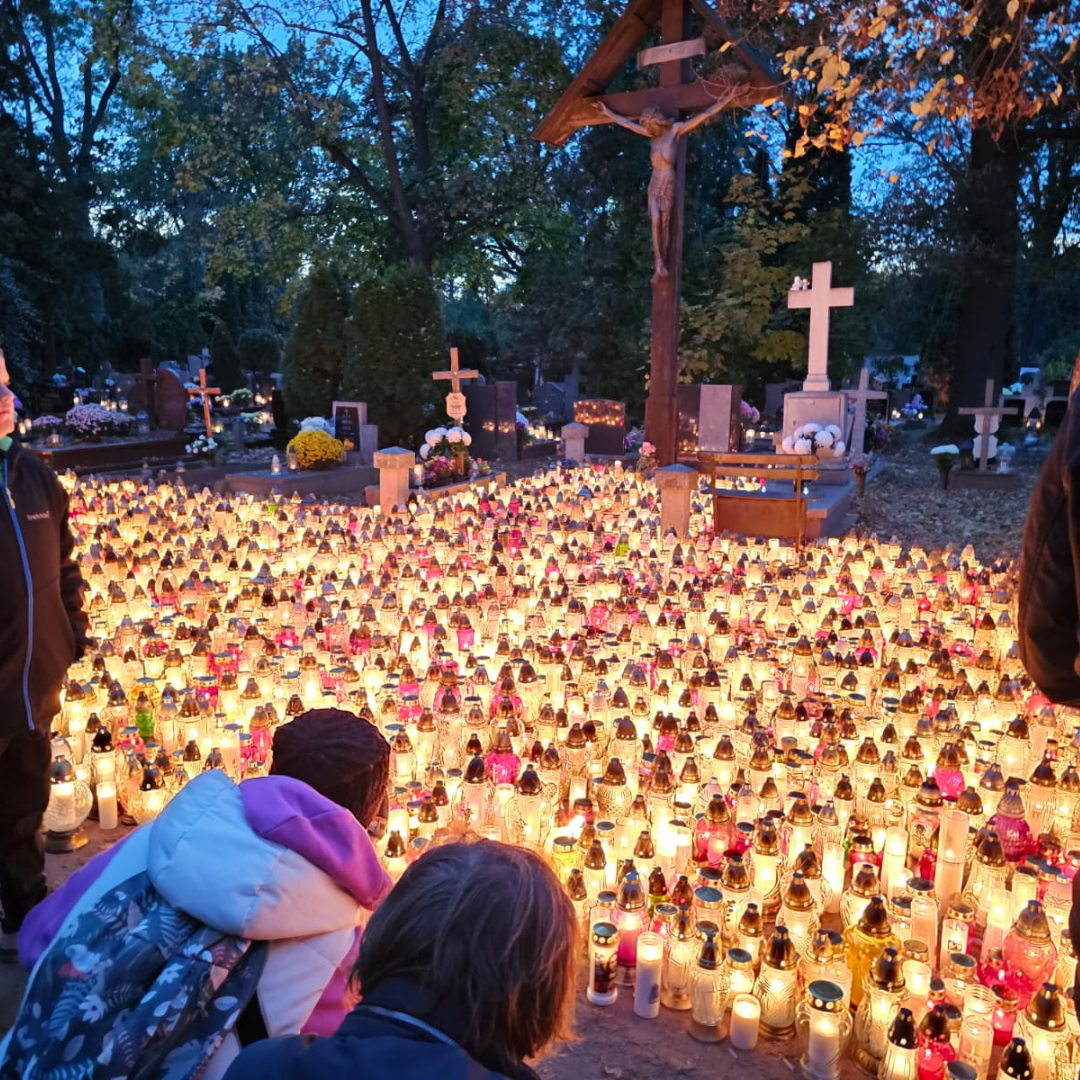 all souls day, poland, all souls day, purgatory, all souls day indulgence, cemetary
