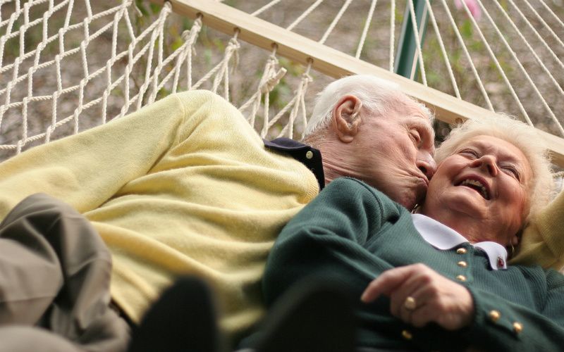 True Love Story: Elderly Catholic Couple Die in Each Other's Arms