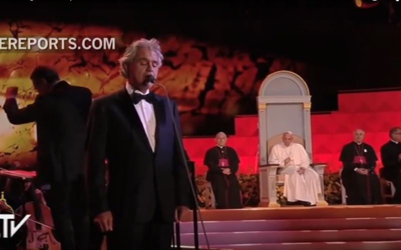 Watch Andrea Bocelli's Amazing Performance for Pope Francis