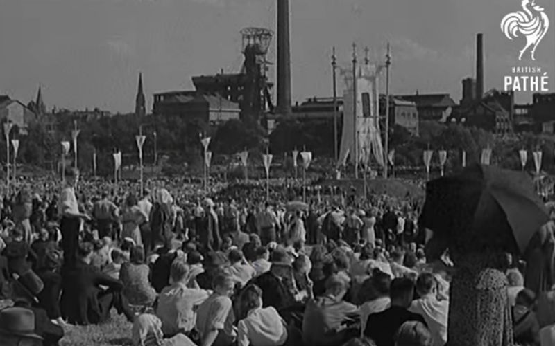 Amazing History: When 500k People Attended German "Catholic Day" in 1949