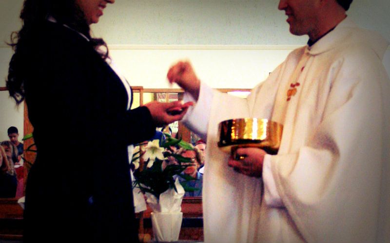 3 Ways Many Catholics Are Receiving the Eucharist Wrong