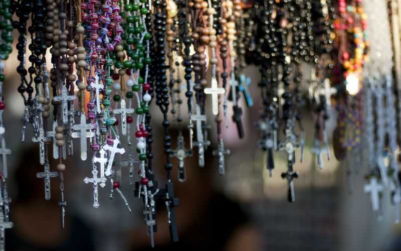 5 Ways the Rosary Has Changed Over the Centuries