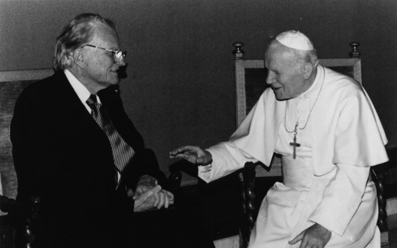 The Extraordinary Friendship of Rev. Billy Graham and Pope John Paul II