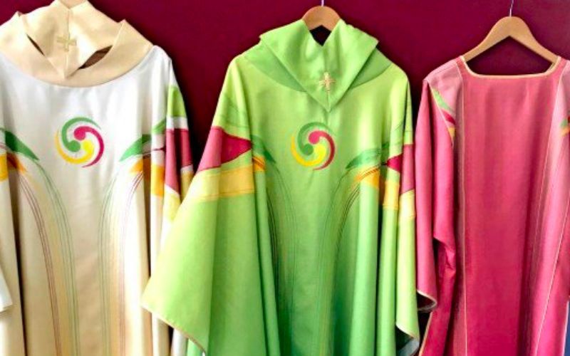 "These Are Not Catholic Robes": Backlash to Vestments for World Meeting of Families on Social Media
