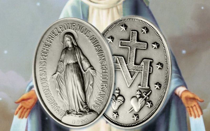 Why Every Catholic Should Always Wear the Miraculous Medal