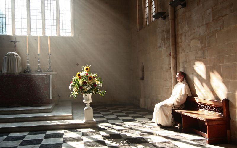 The Great Power of Silence: 3 Beautiful Ways to Pray Like a Saint
