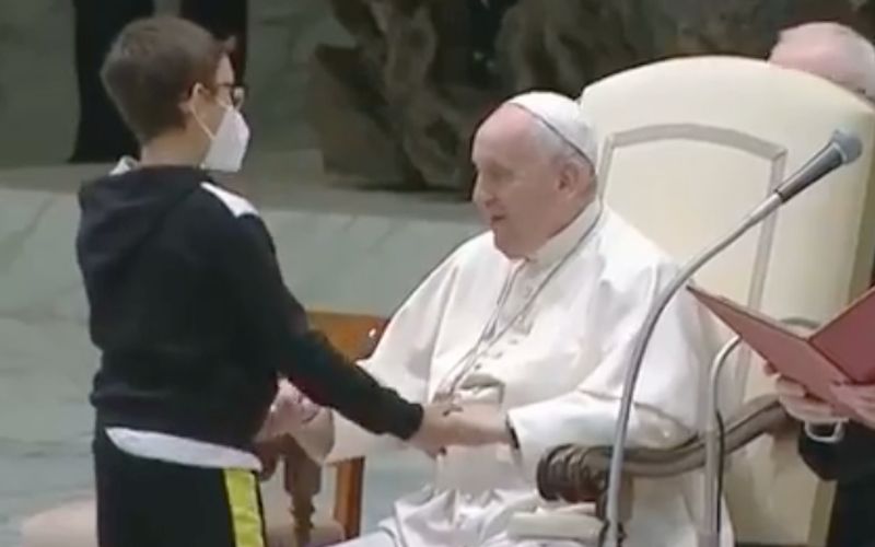 "It's a Miracle": Mother Says Son Healed After Meeting Pope Francis
