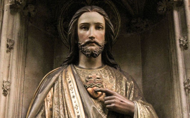 7 Amazing Reasons to Love Jesus (Even If You Aren't Religious)