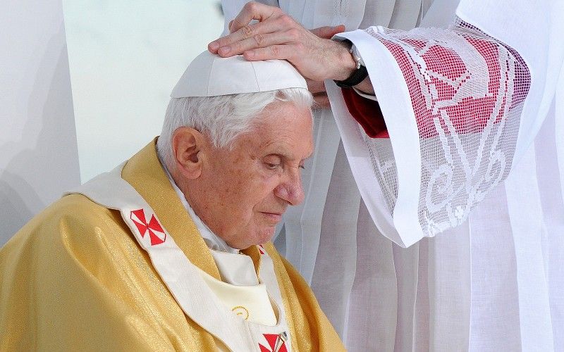 The Final Hours of Benedict XVI: What He Said Just Before His Death