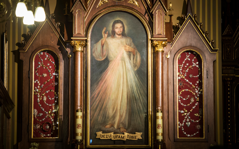 How to Obtain the Unique Plenary Indulgence Jesus Offers on Divine Mercy Sunday