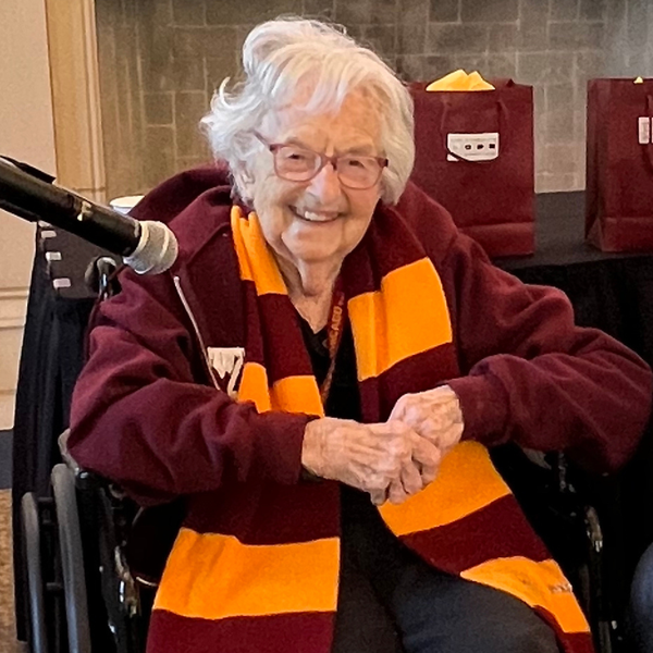 Sister Jean Turns 105 Years Old! Legendary Basketball Nun Reveals the(02)